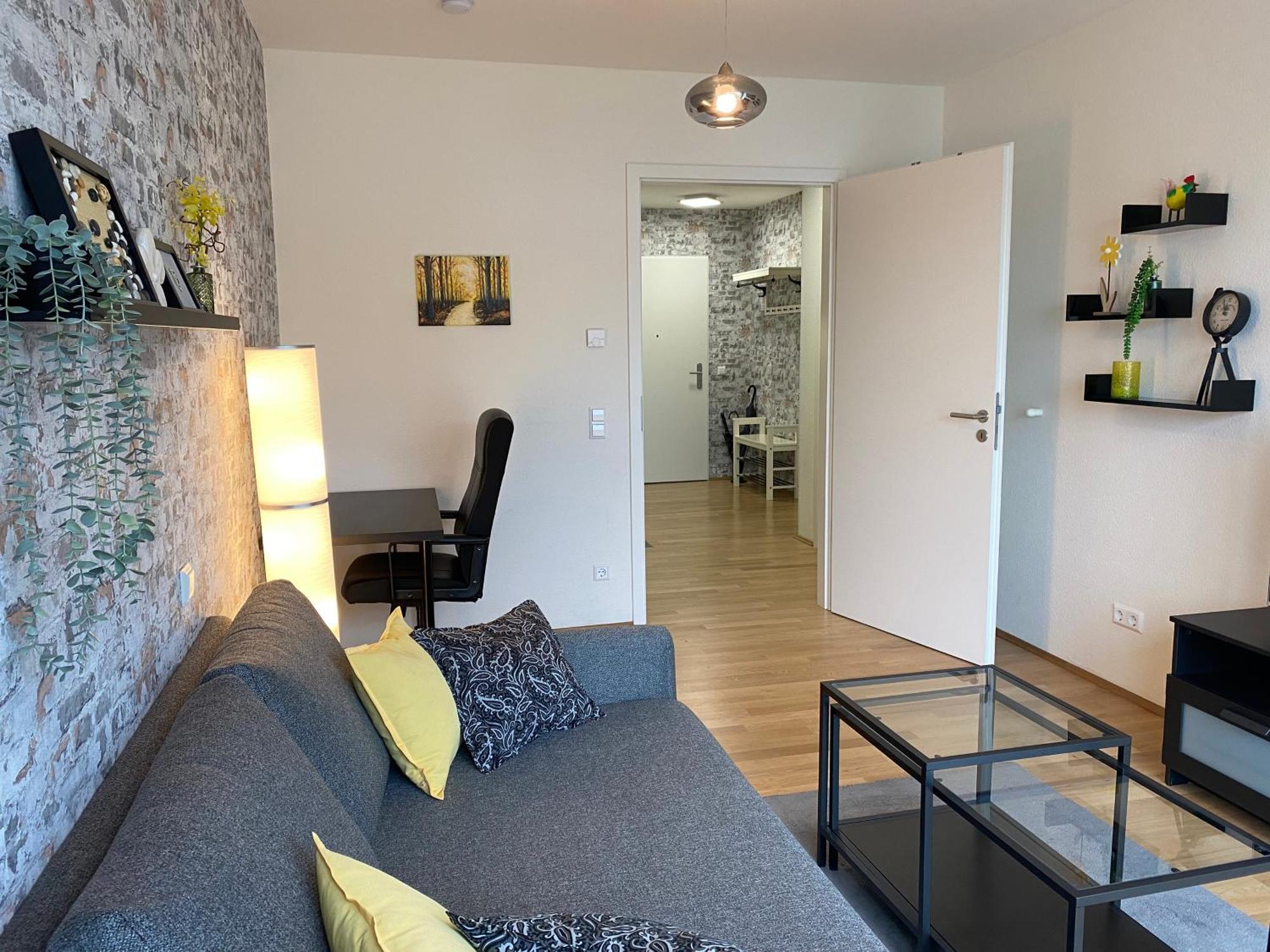 פורצהיים Schoenes 2 Zimmer Apartment Zentral Gelegen מראה חיצוני תמונה