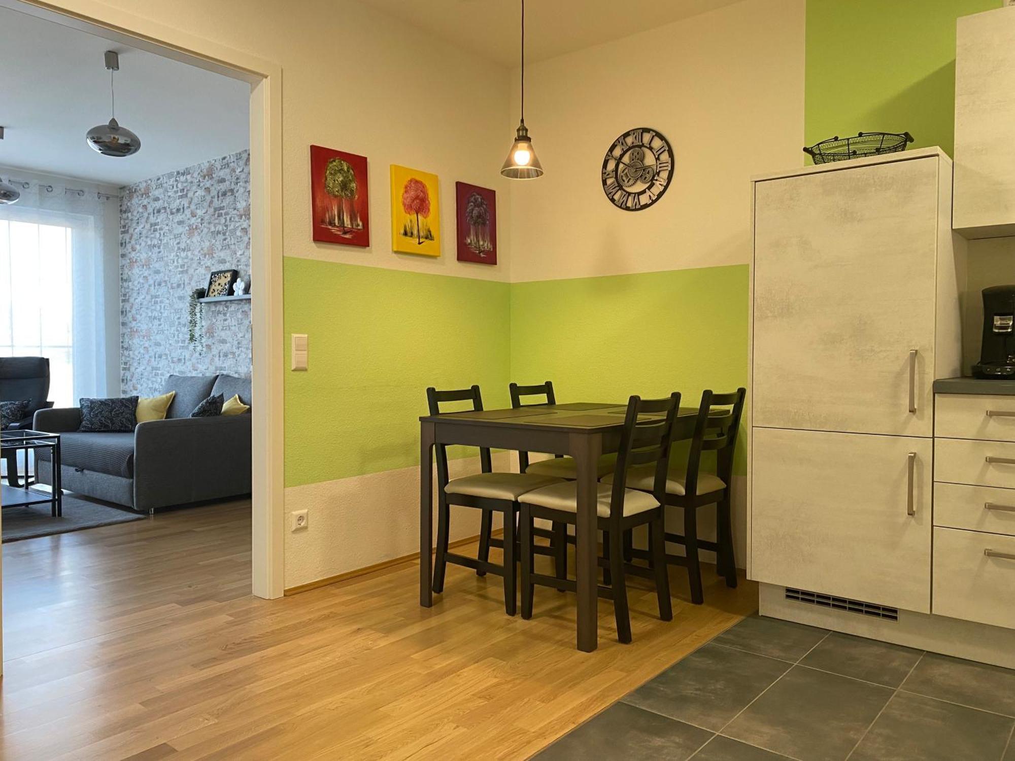 פורצהיים Schoenes 2 Zimmer Apartment Zentral Gelegen מראה חיצוני תמונה